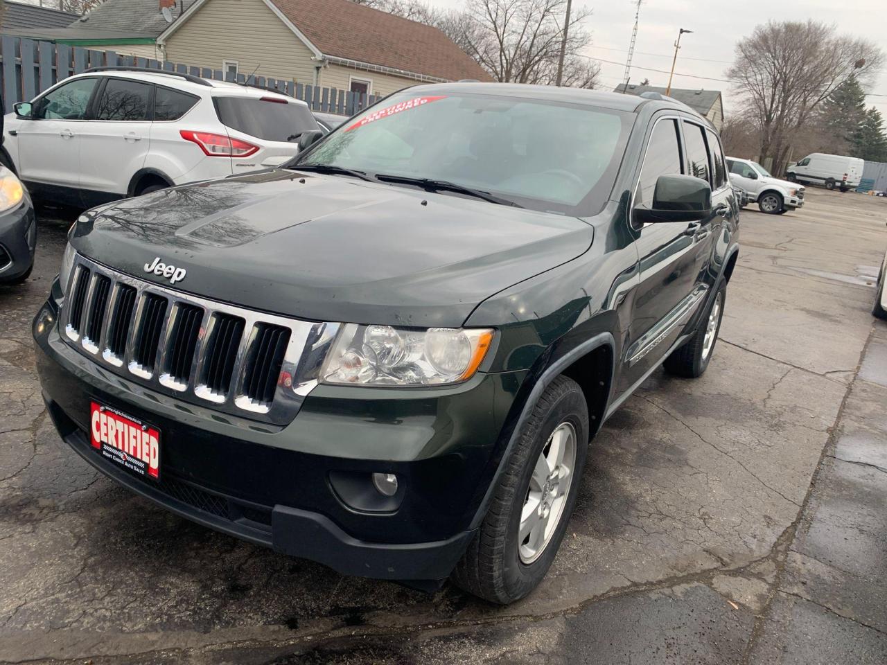 Used 2011 Jeep Grand Cherokee 4WD 4Dr Laredo for sale in Brantford, ON