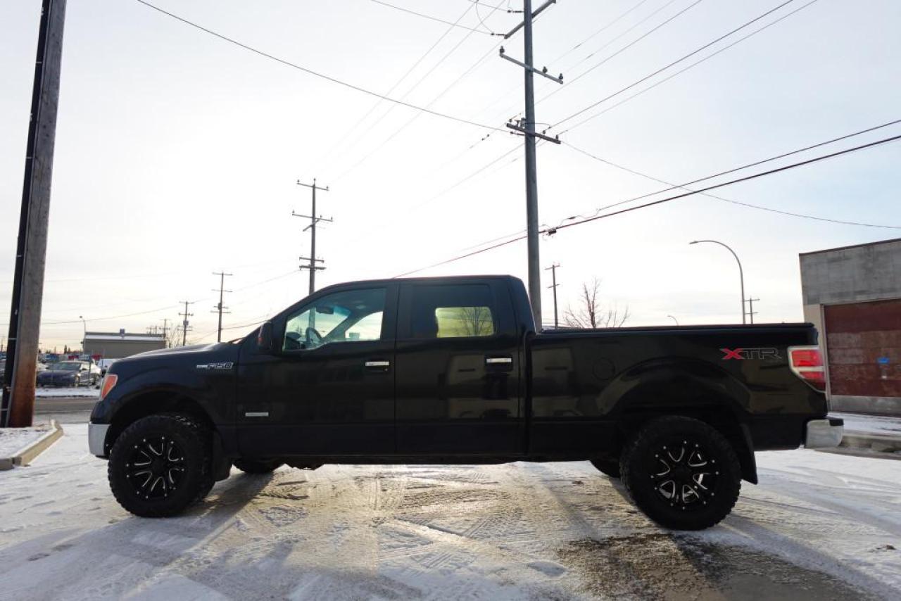 2011 Ford F-150 4WD SUPERCREW Photo2