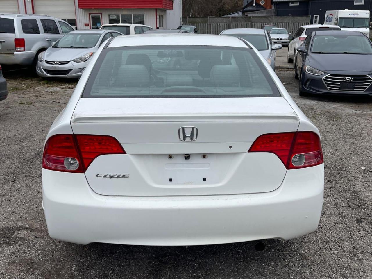 2008 Honda Civic 4dr Auto DX-G Clean CarFax Financing Trades OK! - Photo #4