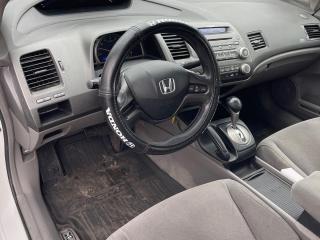 2008 Honda Civic 4dr Auto DX-G Clean CarFax Financing Trades OK! - Photo #8