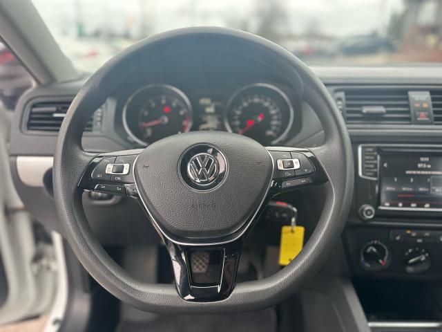 2017 Volkswagen Jetta Trendline, Manual, Certified Photo14