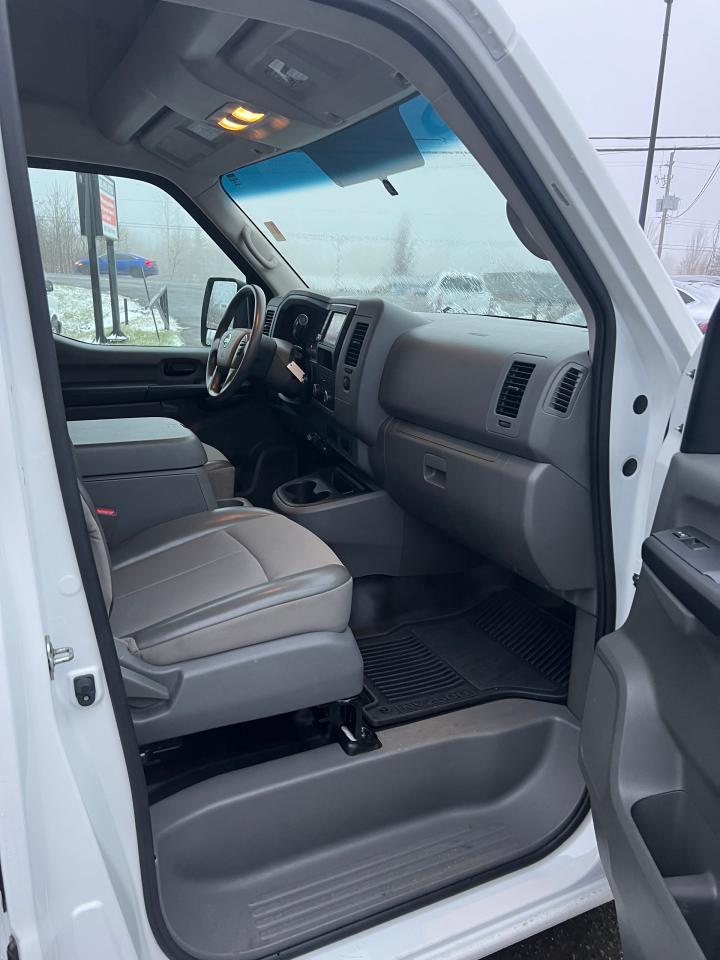 2019 Nissan NV 2500 NV 2500 - Photo #10