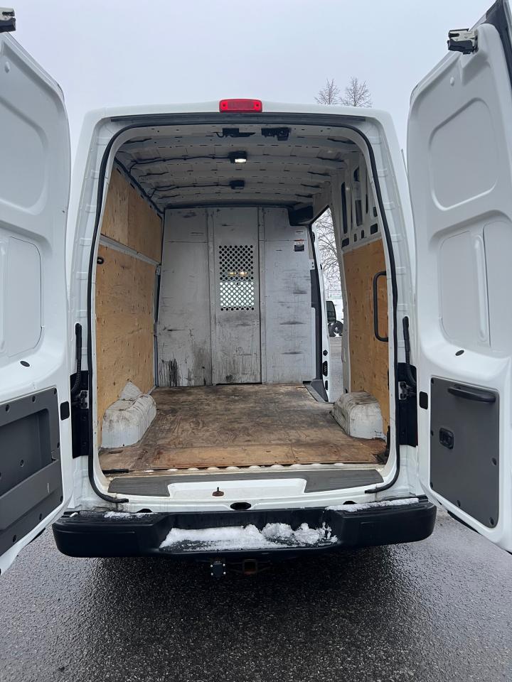 2019 Nissan NV 2500 NV 2500 - Photo #11