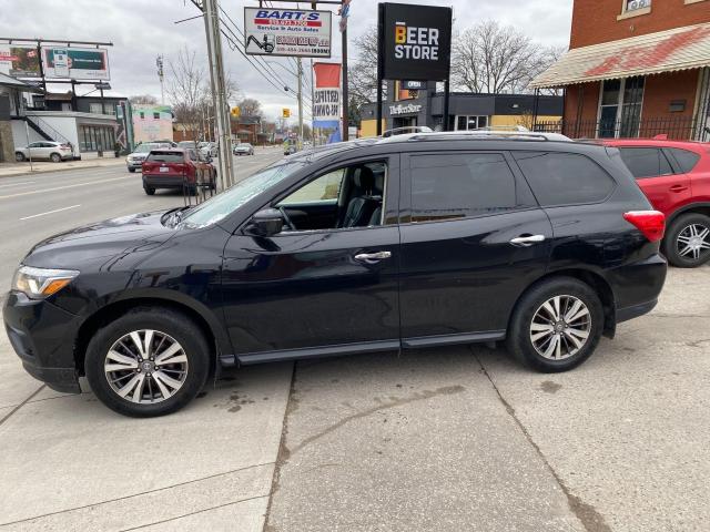 2017 Nissan Pathfinder SL 4WD 4dr