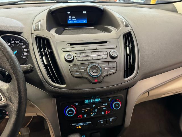2018 Ford Escape SE ECO+Camera+Bluetooth+Heated Seats+CLEAN CARFAX Photo10