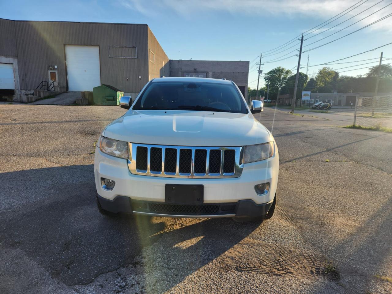 2012 Jeep Grand Cherokee Overland - Photo #3