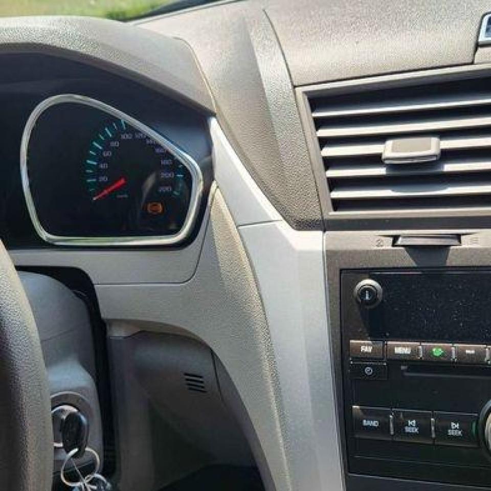 2011 Chevrolet Traverse LS - Photo #16