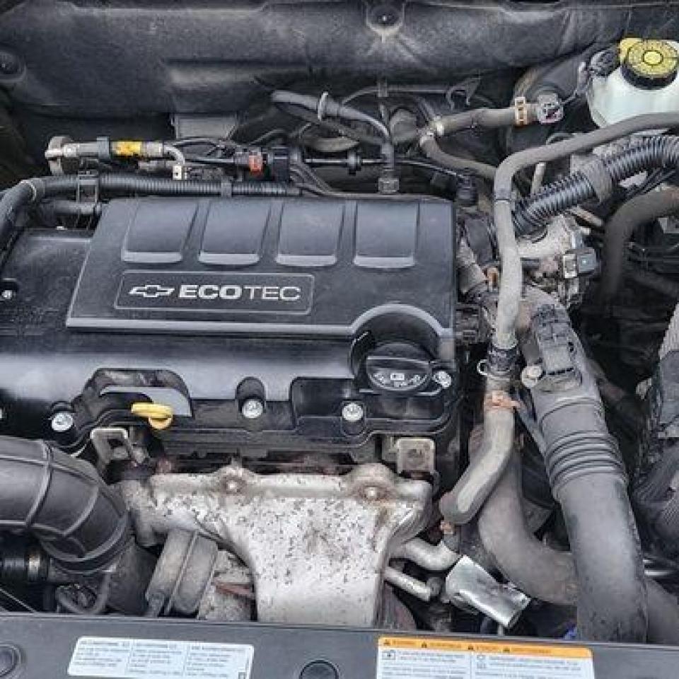 2014 Chevrolet Cruze 1LT - Photo #10