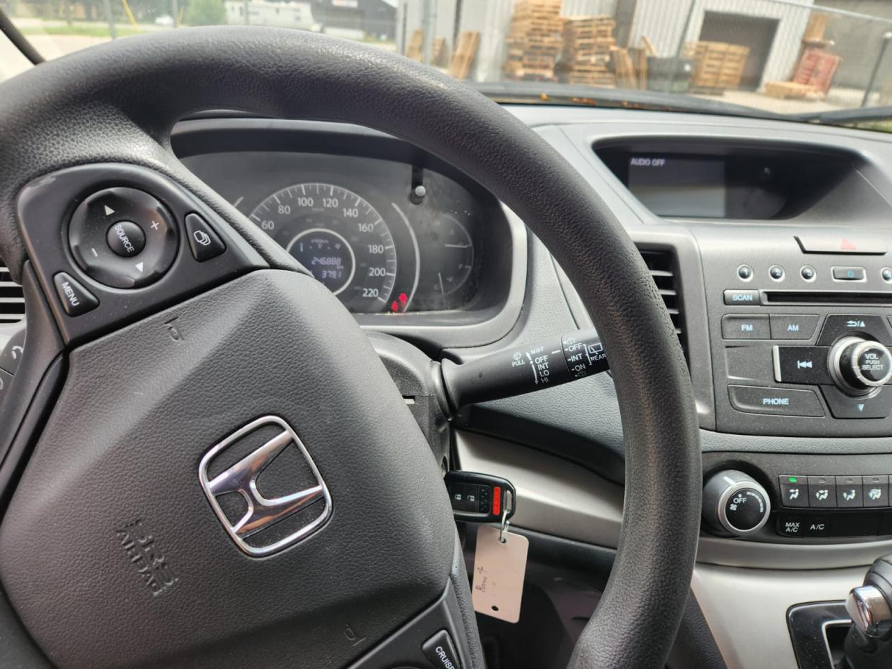 2014 Honda CR-V LX - Photo #12