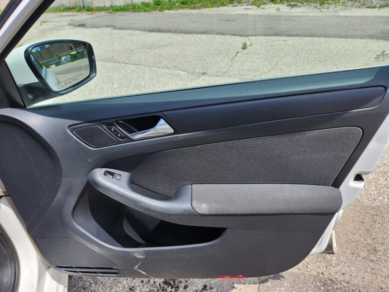 2012 Volkswagen Jetta 4dr auto comfrontline - Photo #17