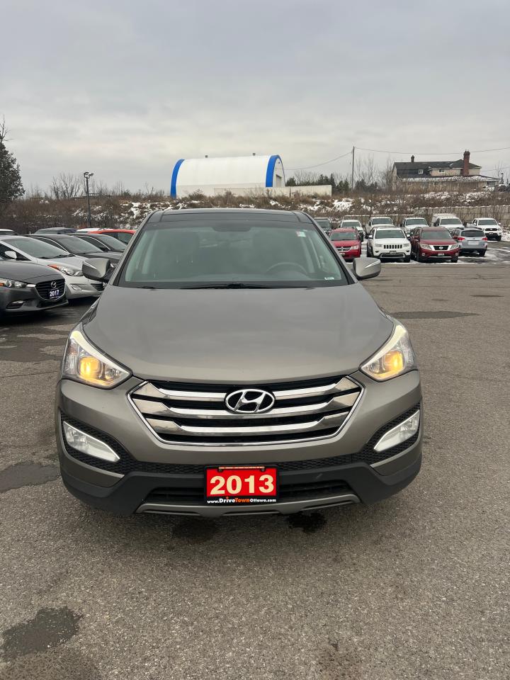 2013 Hyundai Santa Fe AWD 4DR 2.0T AUTO SE - Photo #6