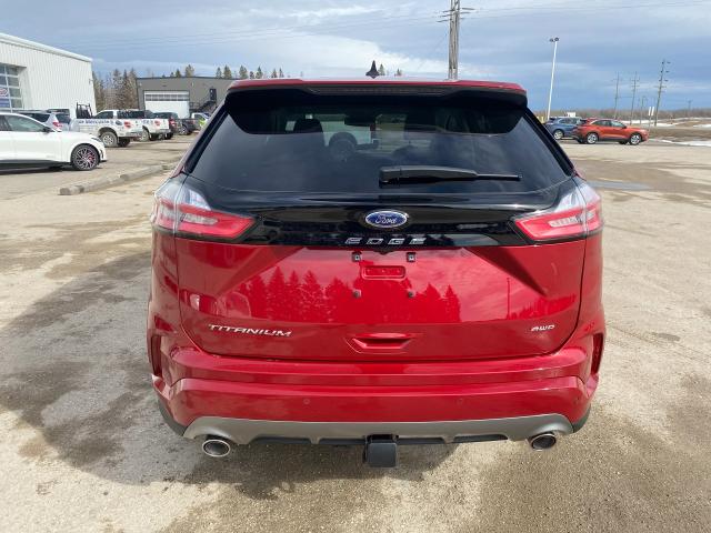 2024 Ford Edge Titanium AWD Photo4