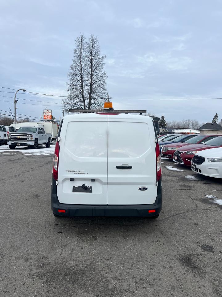 2015 Ford Transit Connect XL w/Single Sliding Door Photo3