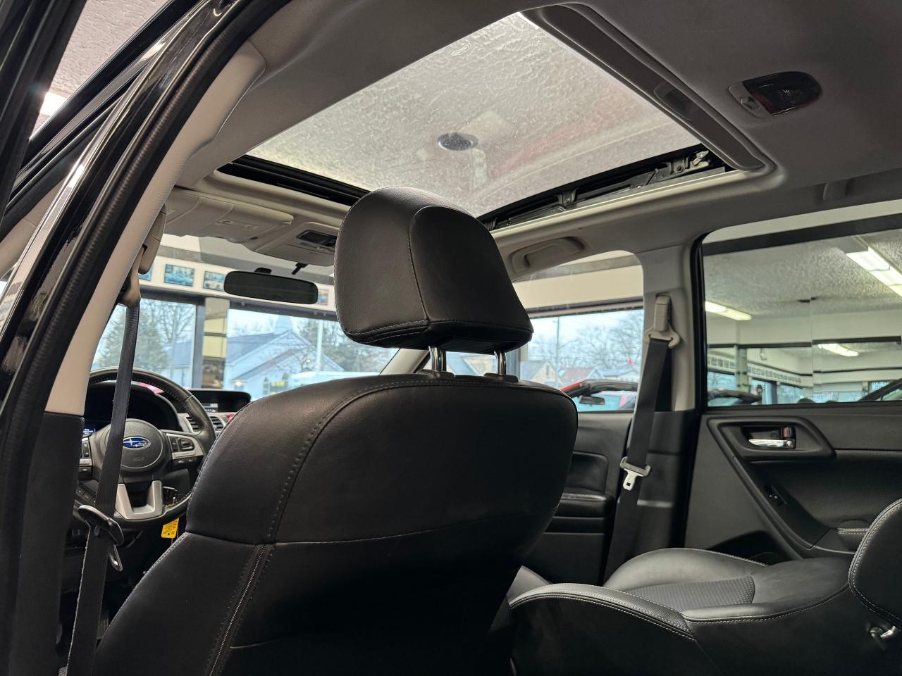 2018 Subaru Forester 2.0XT Premium+Roof+Heated Seats+CLEAN CARFAX - Photo #12