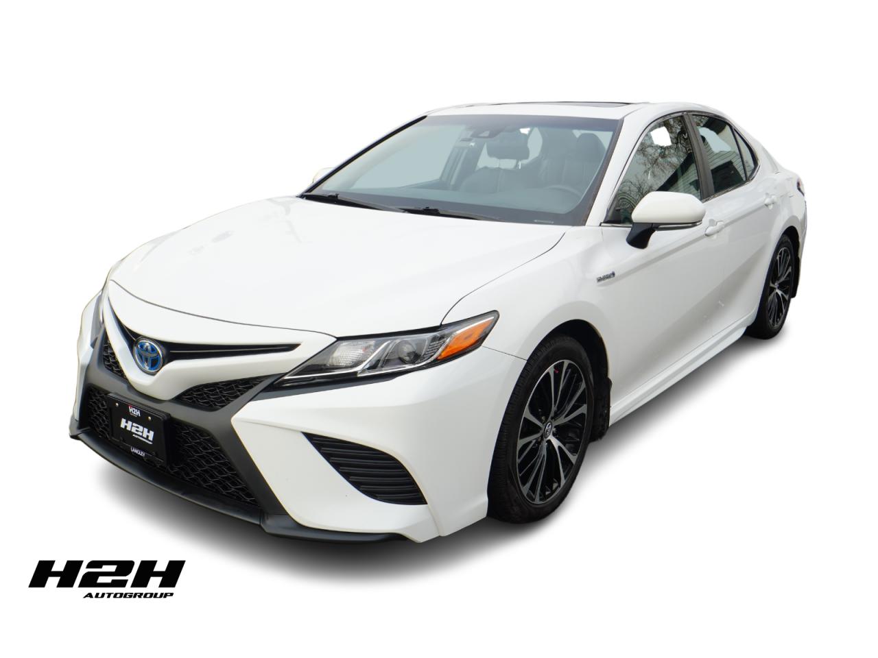 2018 Toyota Camry SE Photo1