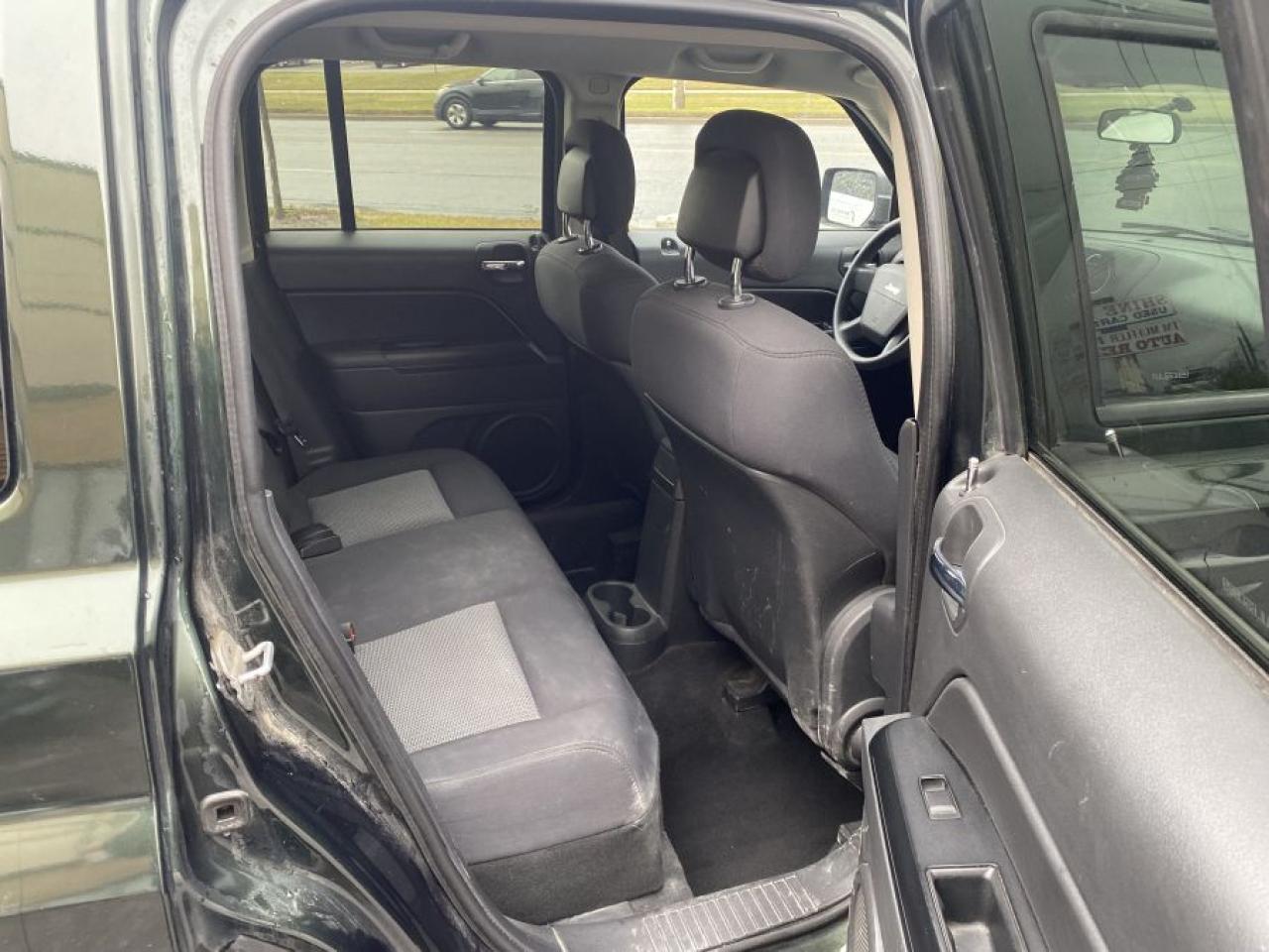 2010 Jeep Patriot SPORT - Photo #11