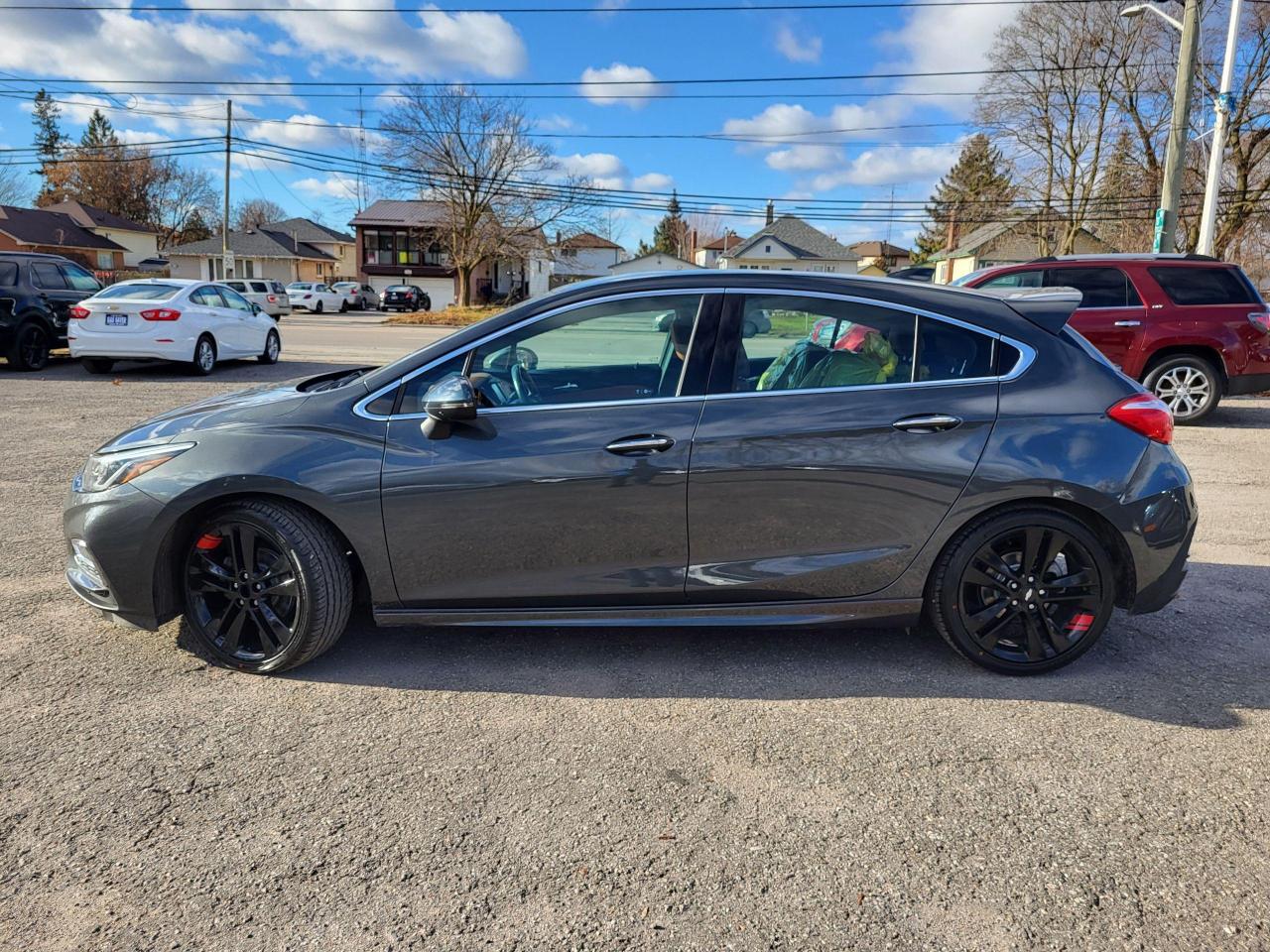 2017 Chevrolet Cruze Premier Photo2