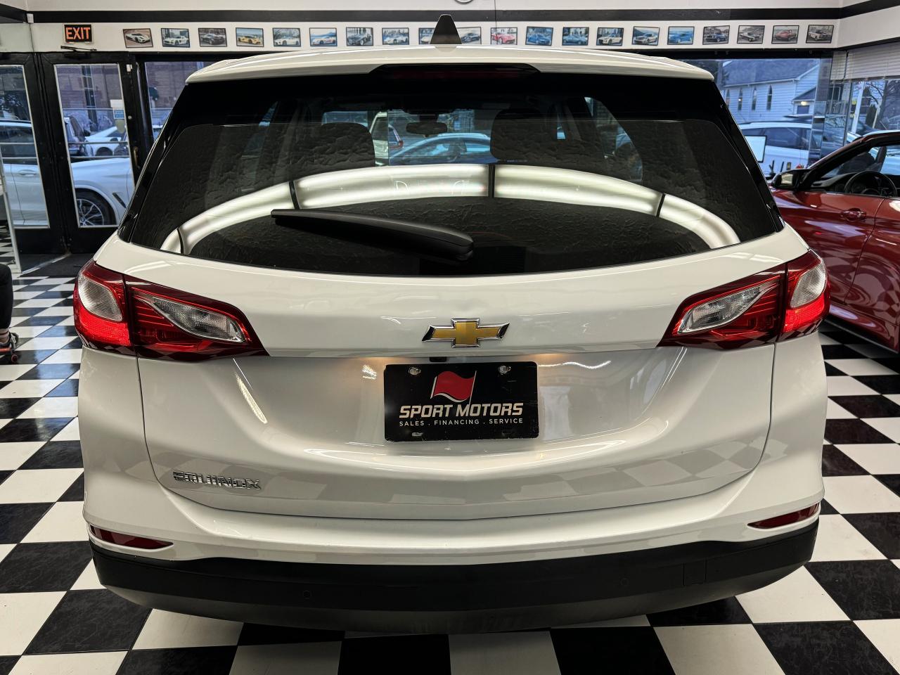 2020 Chevrolet Equinox LS+Heated Seats+ApplePlay+Remote Start+CLEANCARFAX - Photo #3