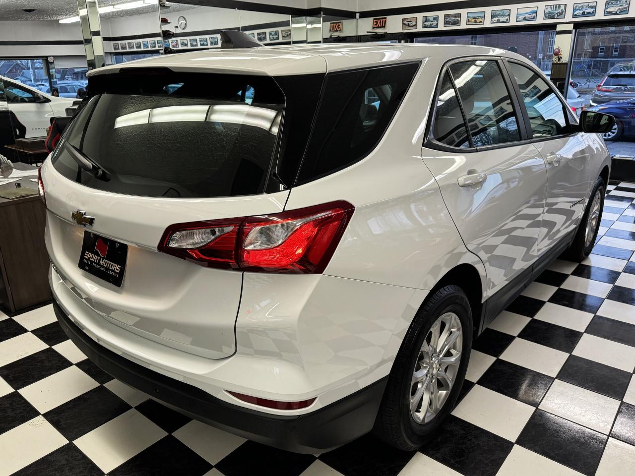 2020 Chevrolet Equinox LS+Heated Seats+ApplePlay+Remote Start+CLEANCARFAX Photo70