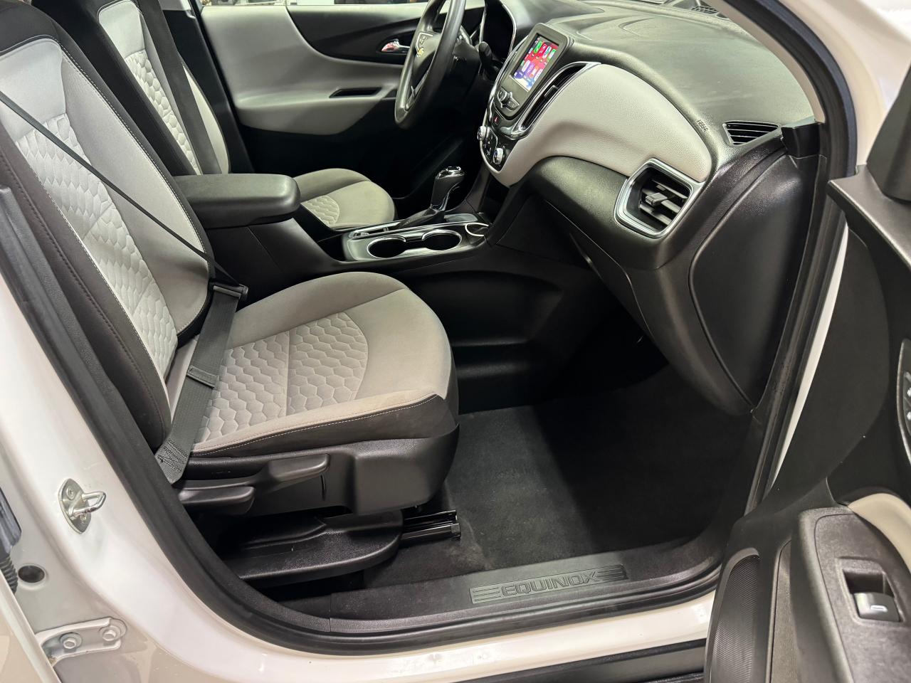 2020 Chevrolet Equinox LS+Heated Seats+ApplePlay+Remote Start+CLEANCARFAX - Photo #21