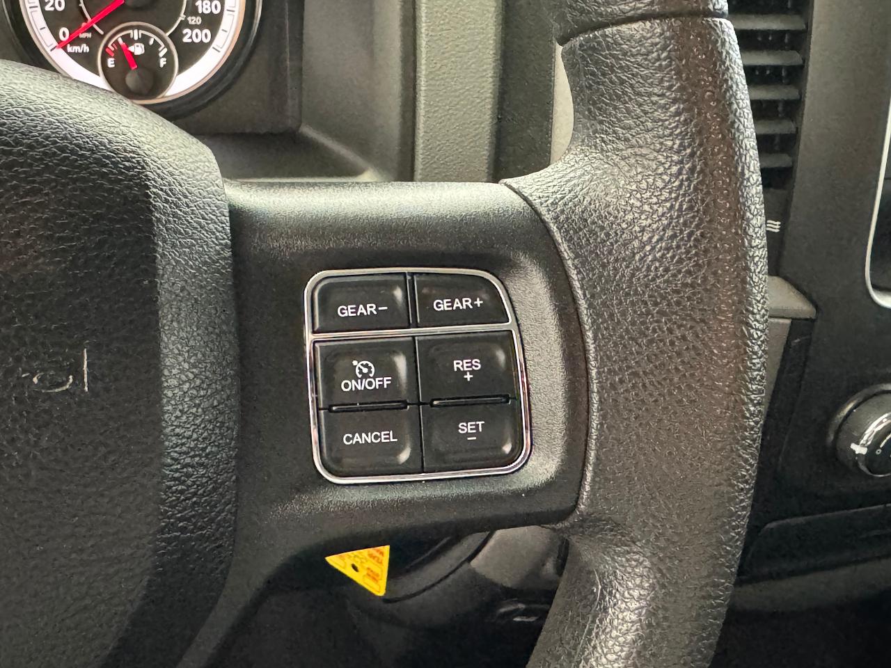 2019 RAM 1500 Classic ST Quad Cab 6 PASS+Camera+Bluetooth+CLEAN CARFAX Photo91