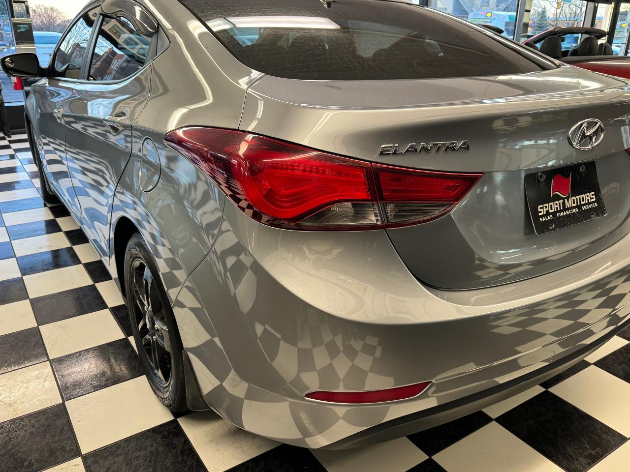 2016 Hyundai Elantra GL+Touch Screen+New Brakes+Tinted+A/C+Automatic - Photo #33