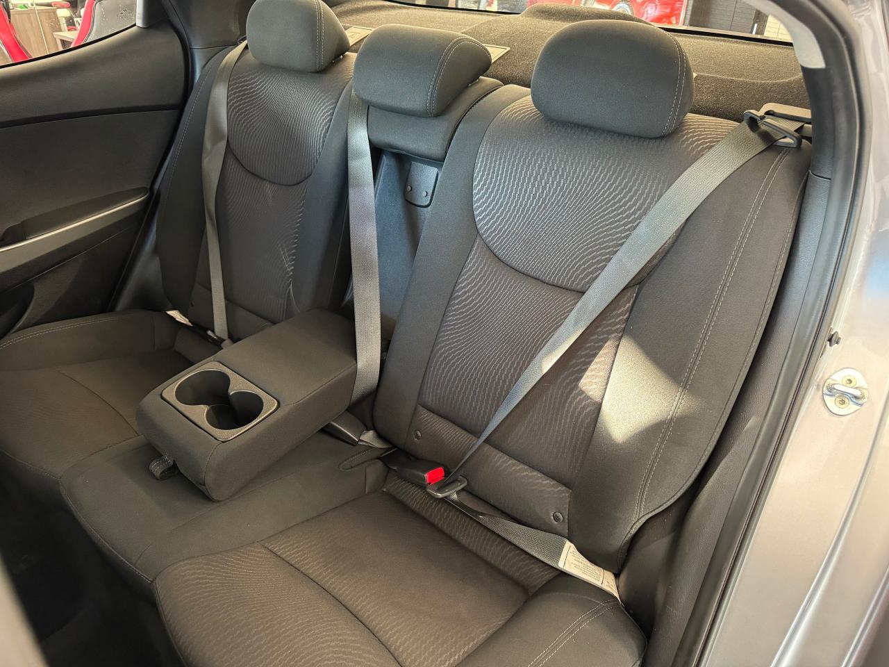 2016 Hyundai Elantra GL+Touch Screen+New Brakes+Tinted+A/C+Automatic Photo21