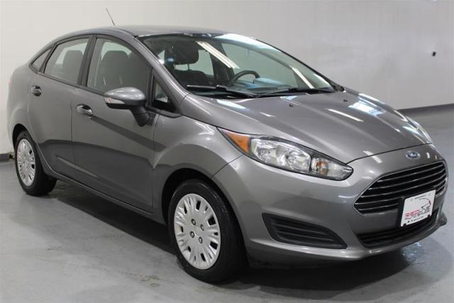 2014 Ford Fiesta WE APPROVE ALL CREDIT