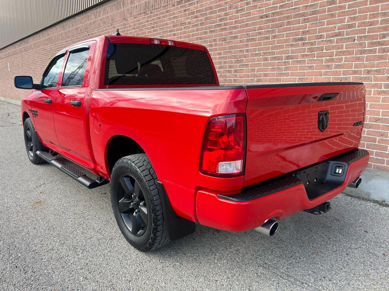 2019 RAM 1500 Classic TRADESMAN - Photo #6