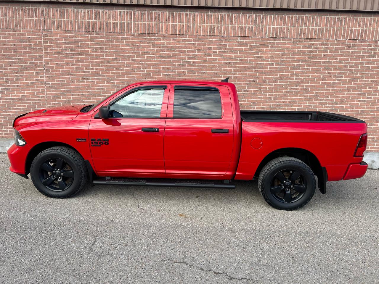 2019 RAM 1500 Classic TRADESMAN - Photo #5