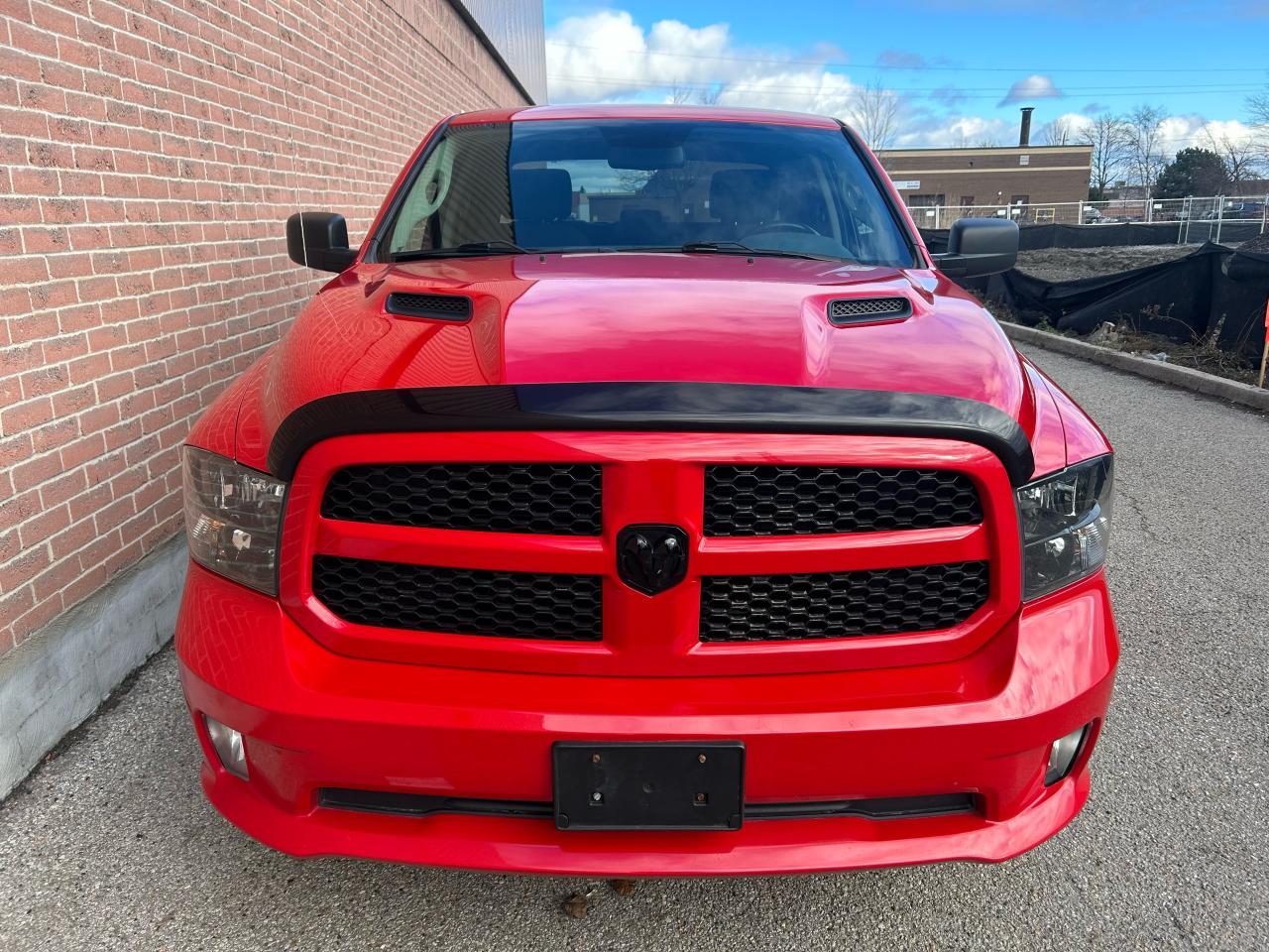 2019 RAM 1500 Classic TRADESMAN - Photo #2