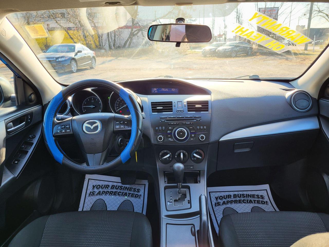 2013 Mazda MAZDA3 GS Photo