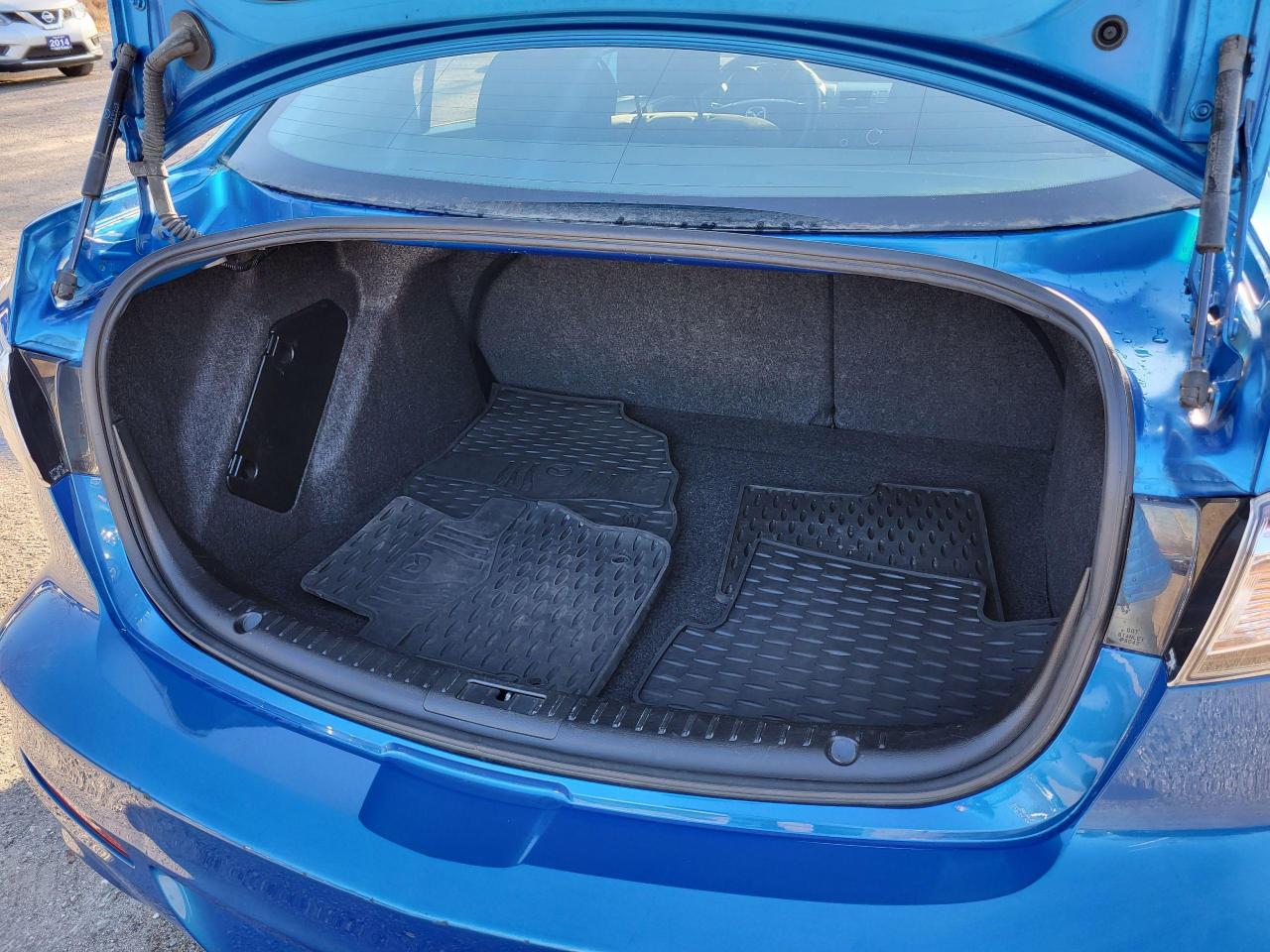 2013 Mazda MAZDA3 GS Photo