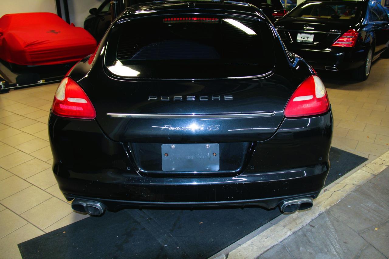 2012 Porsche Panamera PAMEMERA 4S 2 SETS OF WHEELS FULL SERVICE - Photo #4