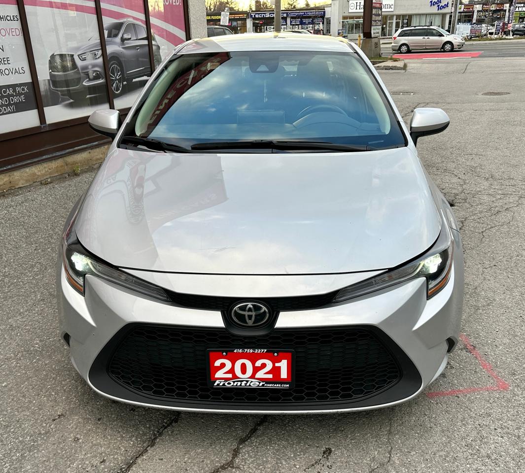 2021 Toyota Corolla LE Photo2