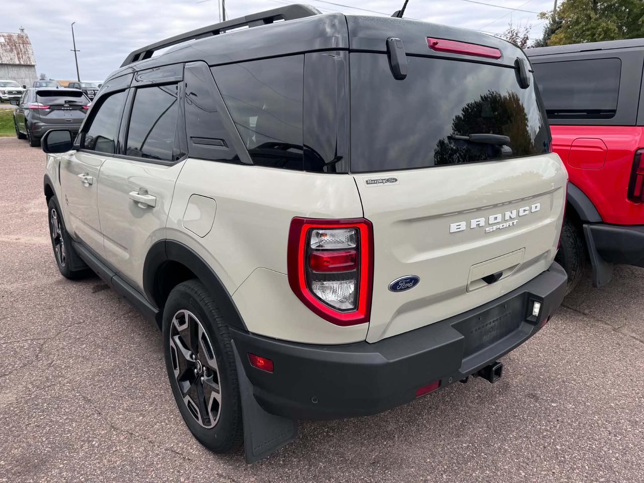 2024 Ford Bronco Sport Outer Banks Photo1