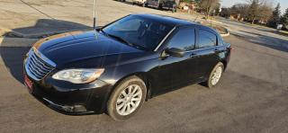 Used 2012 Chrysler 200 4dr Sdn Touring for sale in Mississauga, ON