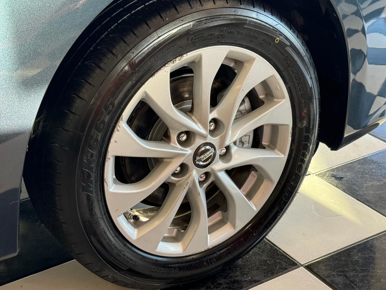 2016 Nissan Sentra SV+New Tires+Camera+Heated Seats+CLEAN CARFAX - Photo #60