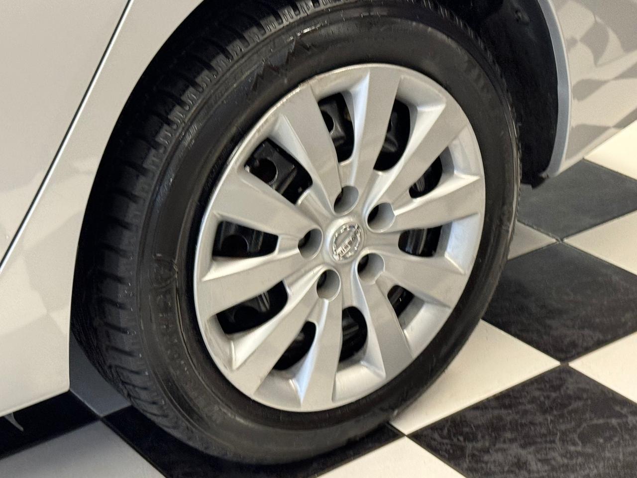2014 Nissan Sentra S+Bluetooth+A/C+USB+Cruise Control Photo111
