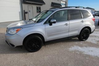 Used 2014 Subaru Forester 2.5 i Touring - leather , sunroof, backup camera for sale in West Saint Paul, MB