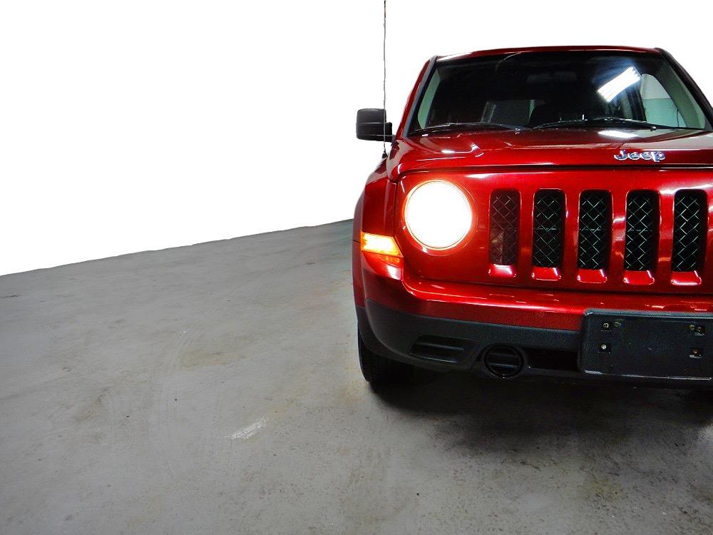 2012 Jeep Patriot LOW KM,ALL SERVICE RECORDS,ONE OWNER - Photo #30