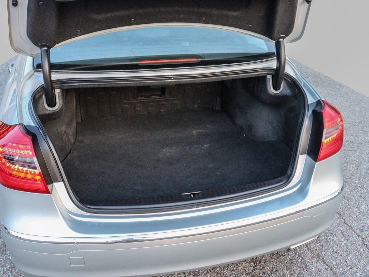 2012 Hyundai Genesis Limited 3.8L RWD Leather Heated-Seats Sunroof - Photo #14