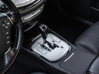 2012 Hyundai Genesis Limited 3.8L RWD Leather Heated-Seats Sunroof - Photo #27