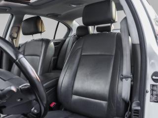 2012 Hyundai Genesis Limited 3.8L RWD Leather Heated-Seats Sunroof - Photo #34