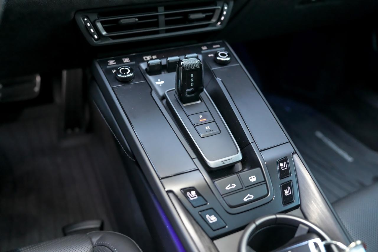 2022 Porsche 911 Carrera 4 GTS - Photo #8