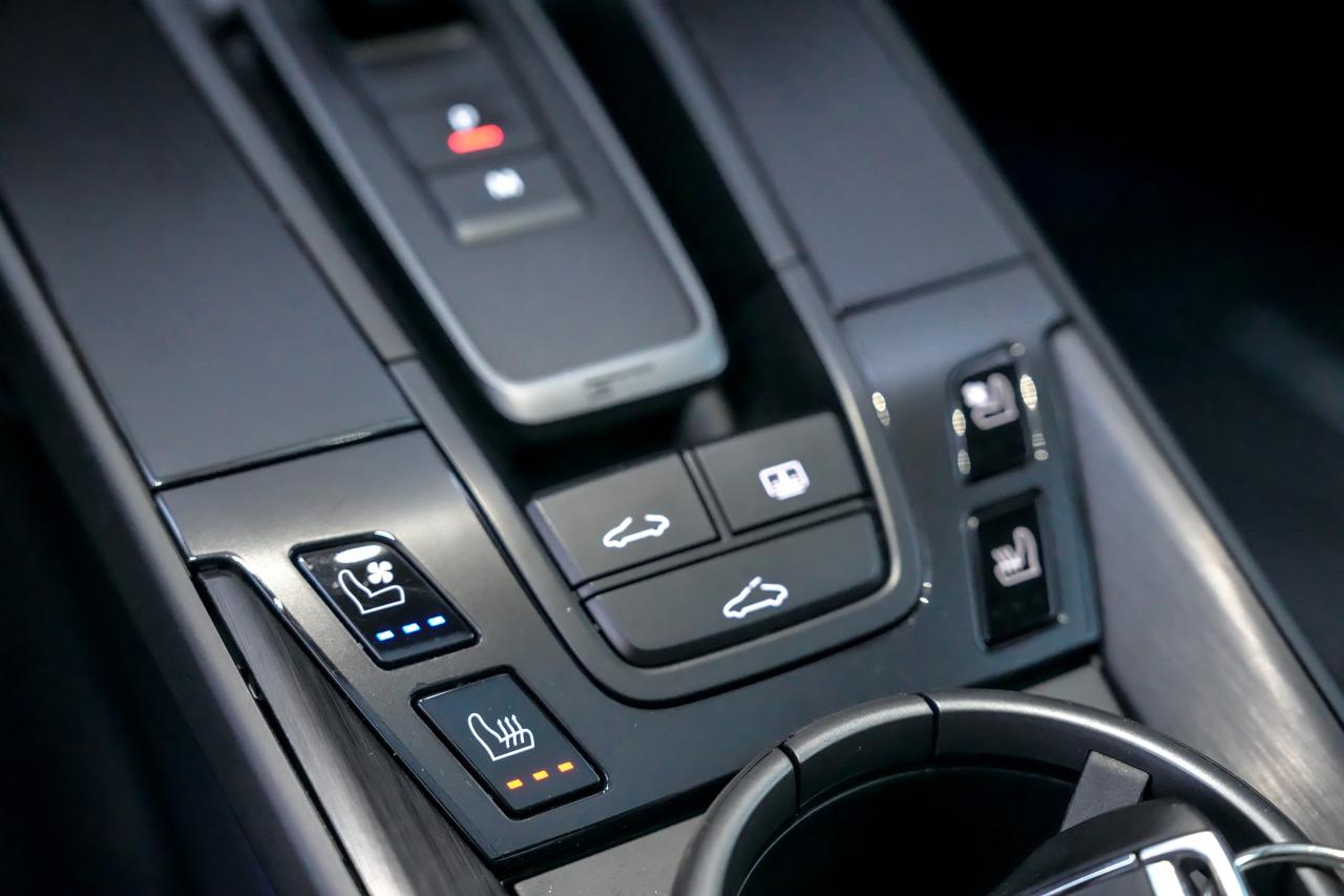 2022 Porsche 911 Carrera 4 GTS - Photo #20