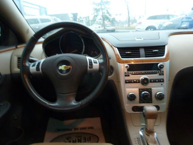 2011 Chevrolet Malibu  - Photo #11