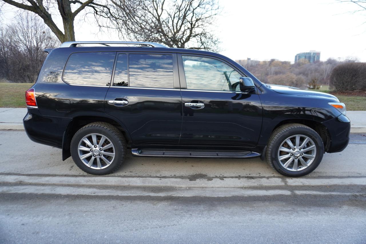 2011 Lexus LX 570 | Bespoke Auto Gallery