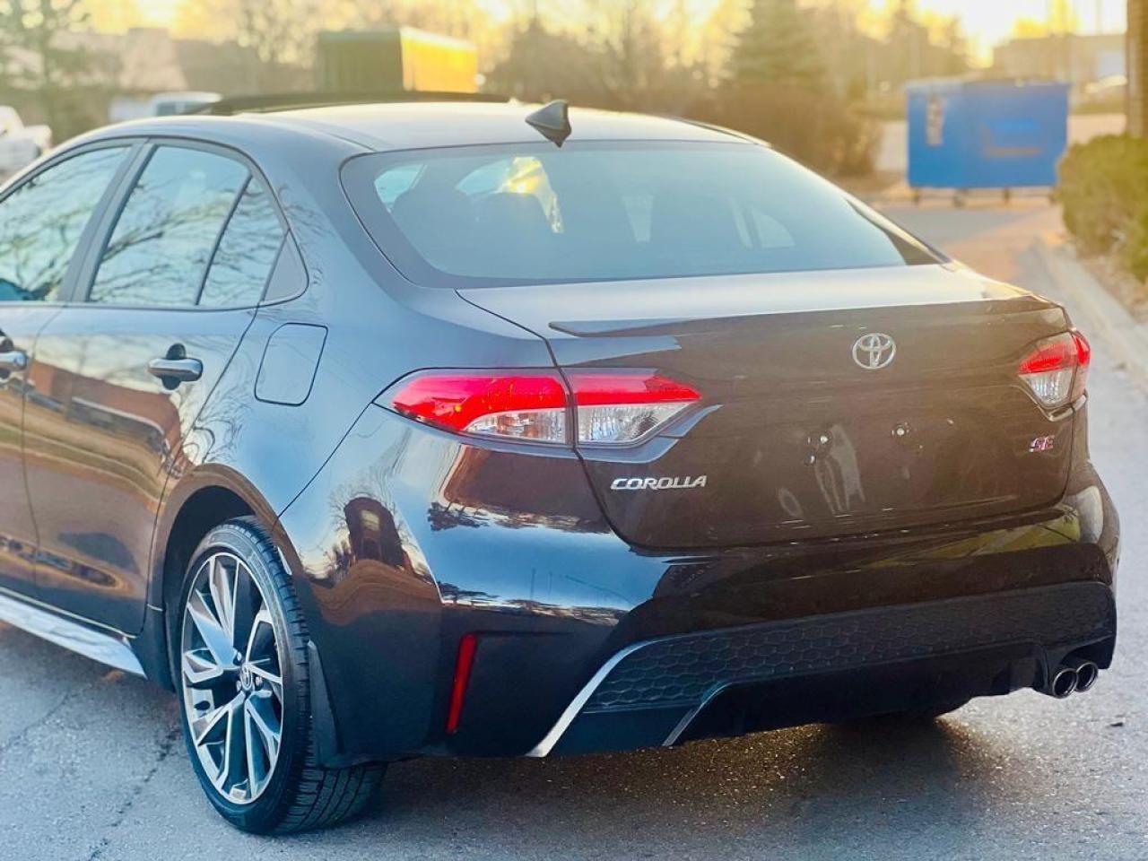 2022 Toyota Corolla SE Photo4