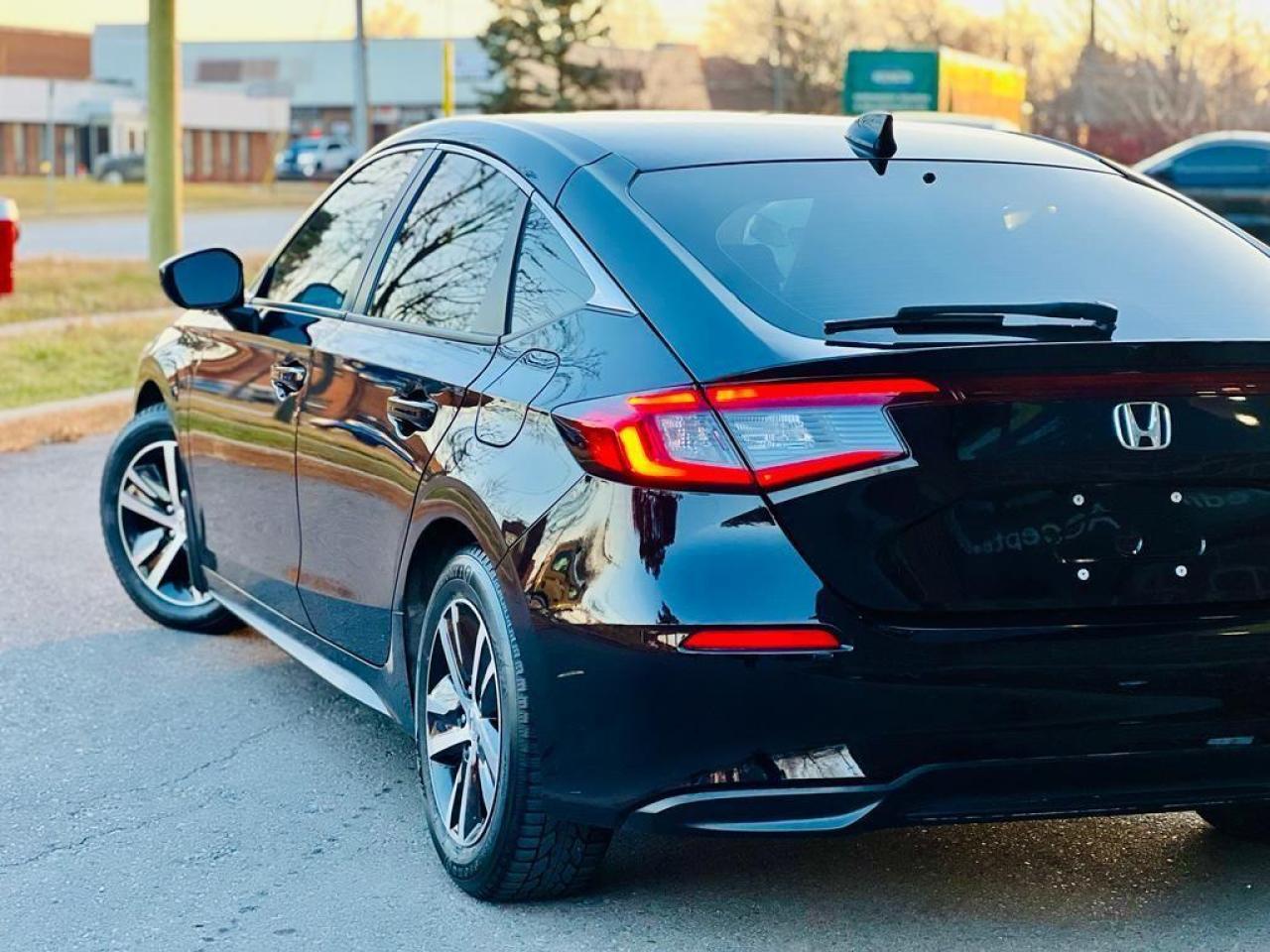 2022 Honda Civic LX Photo4